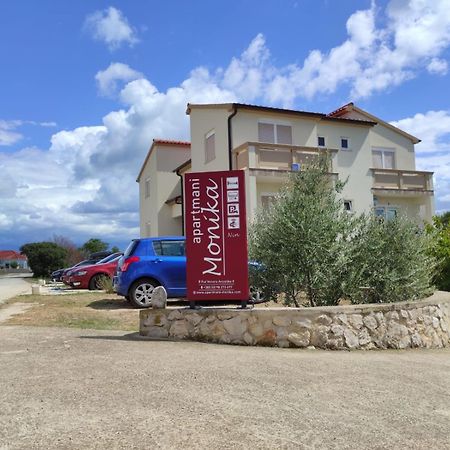 Apartments Monika Nin Zewnętrze zdjęcie